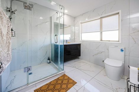 Photo of property in 87 Middlefield Drive, Flat Bush, Auckland, 2016