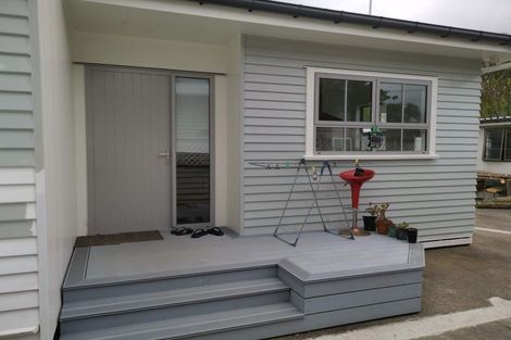 Photo of property in 28 Cudby Street, Woburn, Lower Hutt, 5011
