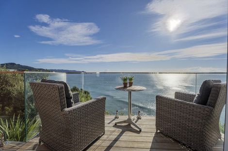 Photo of property in 61 Motuhoa Road, Tairua, 3508