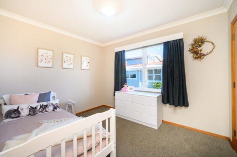 Photo of property in 21 Queen Street, Feilding, 4702
