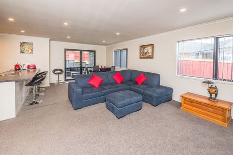 Photo of property in 17 Magnolia Crescent, Tawhero, Whanganui, 4501