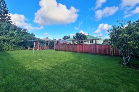 Photo of property in 35 Fox Street, Opunake, 4616