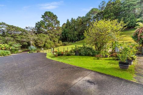 Photo of property in 13 Kay Road, Swanson, Auckland, 0614