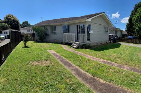 Photo of property in 6 Blanche Way, Half Moon Bay, Auckland, 2012