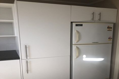 Photo of property in 2/99 Ireland Road, Mount Wellington, Auckland, 1060