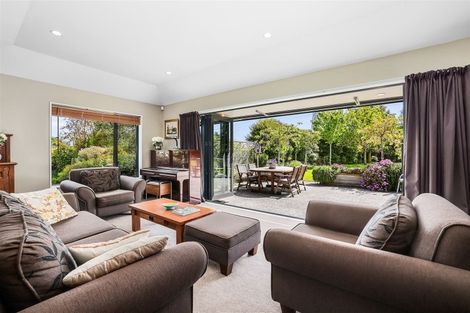 Photo of property in 5 Highlight Lane, Heathcote Valley, Christchurch, 8022