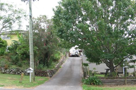 Photo of property in 1/32 Eskdale Road, Birkdale, Auckland, 0626