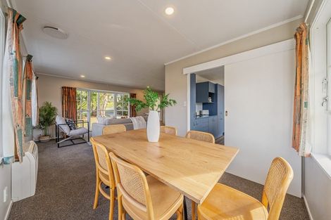 Photo of property in 1 Woolwich Close, Whitby, Porirua, 5024