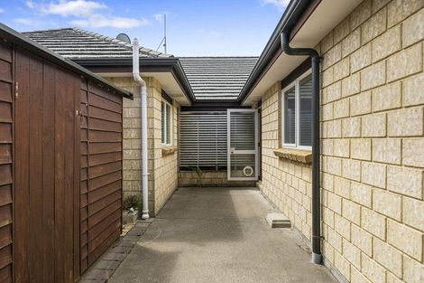 Photo of property in 21 Kotuku Drive, Paraparaumu Beach, Paraparaumu, 5032