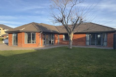 Photo of property in 3 Bezar Green, Aidanfield, Christchurch, 8025