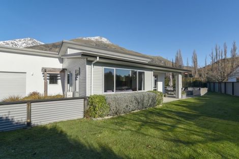 Photo of property in 56 Onslow Road, Lake Hayes, Queenstown, 9304
