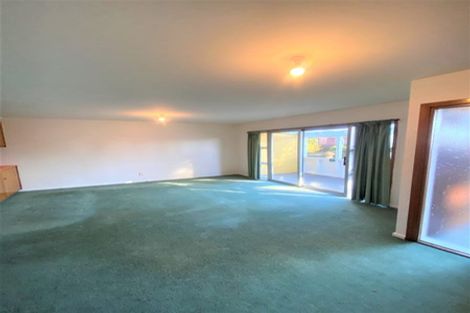 Photo of property in 2/26 Gladson Avenue, Sockburn, Christchurch, 8042