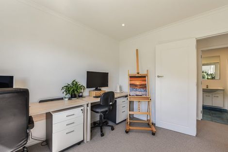 Photo of property in 29 Cawthron Crescent, Annesbrook, Nelson, 7011