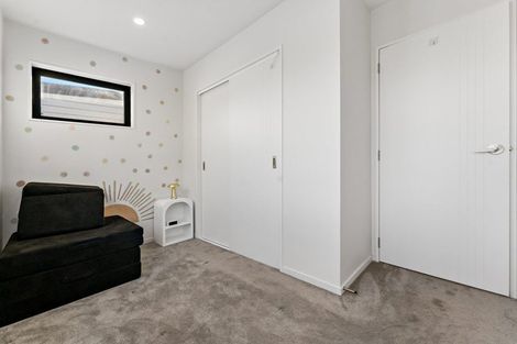Photo of property in 9 Paina Crescent, Massey, Auckland, 0614