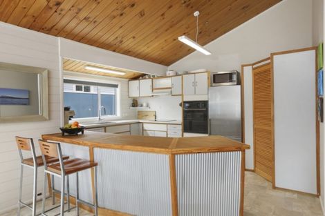 Photo of property in 11 Ropiha Street, Fitzroy, New Plymouth, 4312