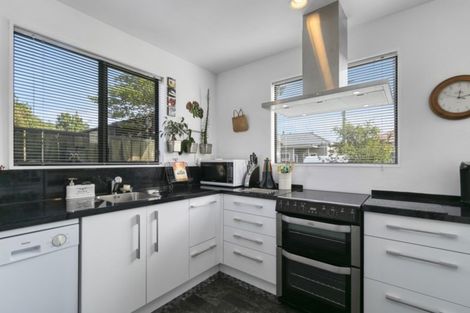 Photo of property in 6 King Street, Petone, Lower Hutt, 5012