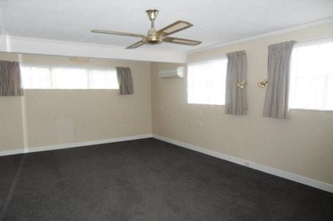 Photo of property in 195 Knights Road, Hutt Central, Lower Hutt, 5011