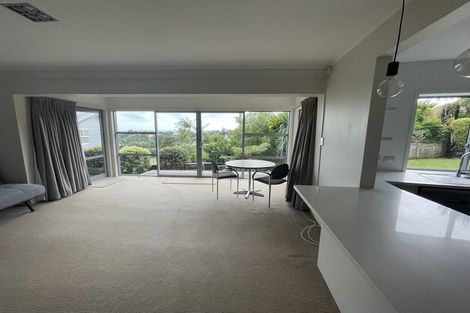 Photo of property in 11a Rahopara Street, Castor Bay, Auckland, 0620
