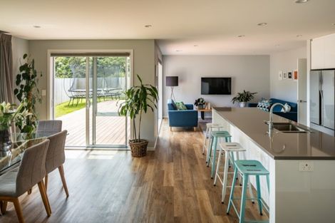 Photo of property in 68 Banks Boulevard, Whitby, Porirua, 5024