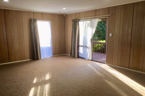 Photo of property in 1/143 Te Irirangi Drive, Flat Bush, Auckland, 2019