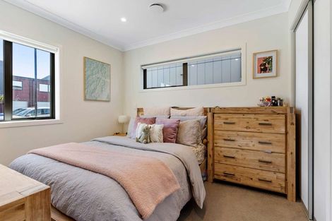 Photo of property in 20 Orona Place, Takanini, 2112