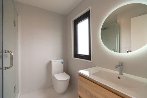 Photo of property in 61 Taukahiwi Road, Pukekohe, 2120