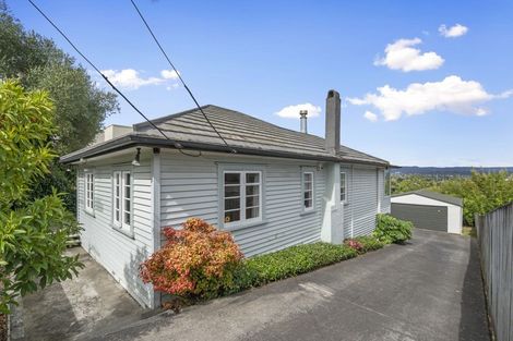 Photo of property in 175 Blockhouse Bay Road, Avondale, Auckland, 0600