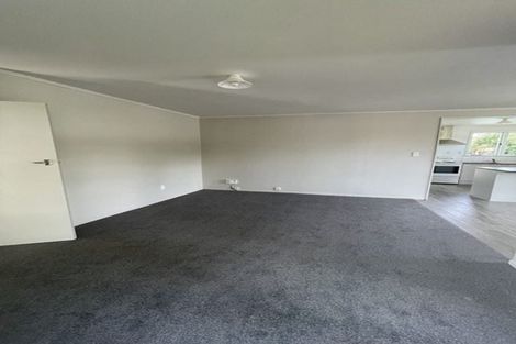 Photo of property in 4 Aronui Terrace, Kelston, Auckland, 0602