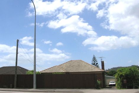Photo of property in 1614 Great North Road, Waterview, Auckland, 1026