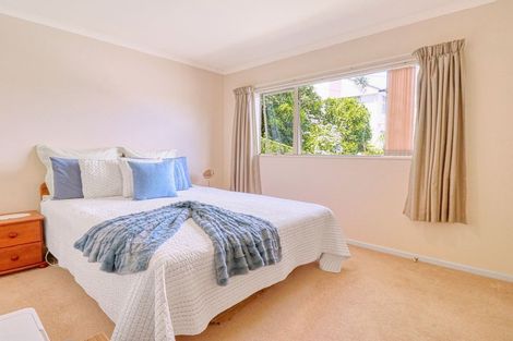 Photo of property in 102a Parkvale Road, Karori, Wellington, 6012