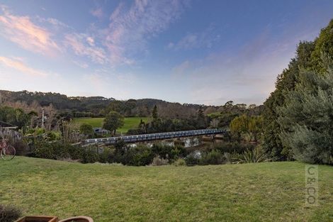 Photo of property in 11 Elliot Street, Riverhead, 0820