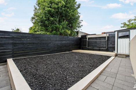 Photo of property in 70 Ray Small Drive, Pahurehure, Papakura, 2113