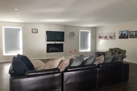 Photo of property in 3 Troys Link, Karaka, Papakura, 2113