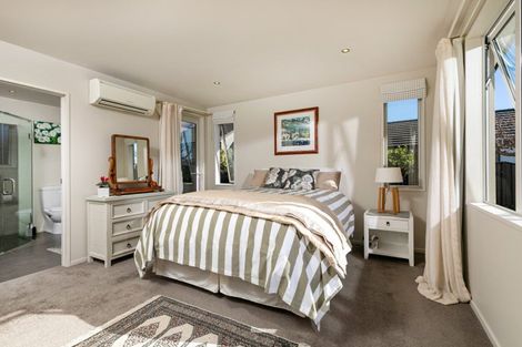 Photo of property in 50 Kelliher Drive, Wanaka, 9305