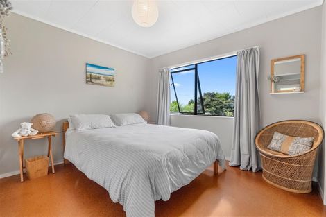 Photo of property in 168 Massey Road, Waipu, 0582