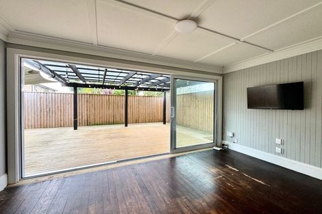 Photo of property in 3/3 George Street, Mangere East, Auckland, 2024