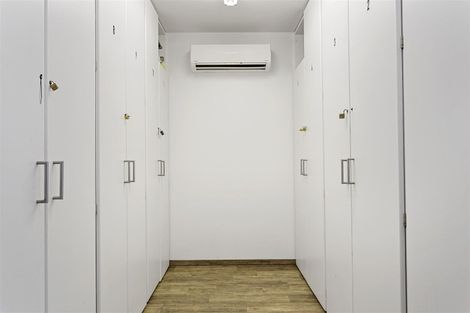 Photo of property in 147 Olliviers Road, Phillipstown, Christchurch, 8011