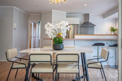 Photo of property in 71 Aberfeldy Avenue, Highland Park, Auckland, 2010