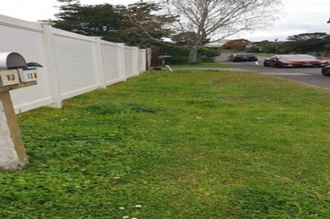 Photo of property in 13a Waari Avenue, Sunnyvale, Auckland, 0612