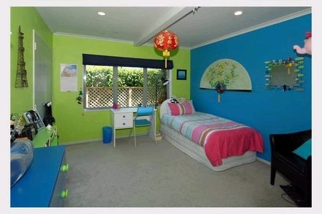 Photo of property in 11 Dallinger Street, St Andrews, Hamilton, 3200