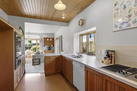 Photo of property in 25 Peel Street, Strowan, Christchurch, 8052