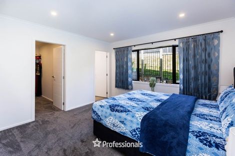 Photo of property in 3 Nikau Lane, Timberlea, Upper Hutt, 5018