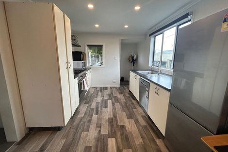 Photo of property in 53 Phillips Street, Sanson, 4817