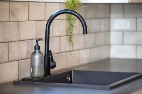 Photo of property in 43 Oakfield Crescent, Pukete, Hamilton, 3200