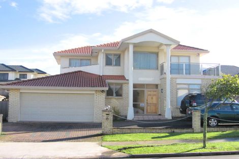 Photo of property in 51 Ransom Smyth Drive, Goodwood Heights, Auckland, 2105