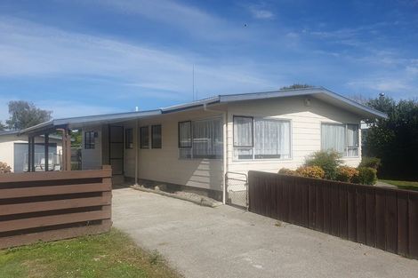 Photo of property in 87 Apollo Parade, Milson, Palmerston North, 4414
