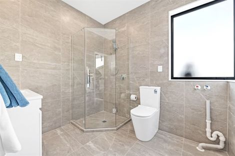 Photo of property in 36 Mcwhirters Farm Lane, Massey, Auckland, 0614