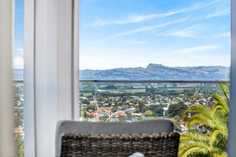 Photo of property in 7 Enfield Road, Hospital Hill, Napier, 4110