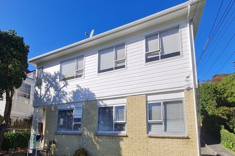 Photo of property in 2/39 Waipapa Road, Hataitai, Wellington, 6021