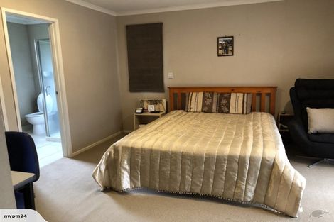 Photo of property in 3 Amapur Place, Flat Bush, Auckland, 2019